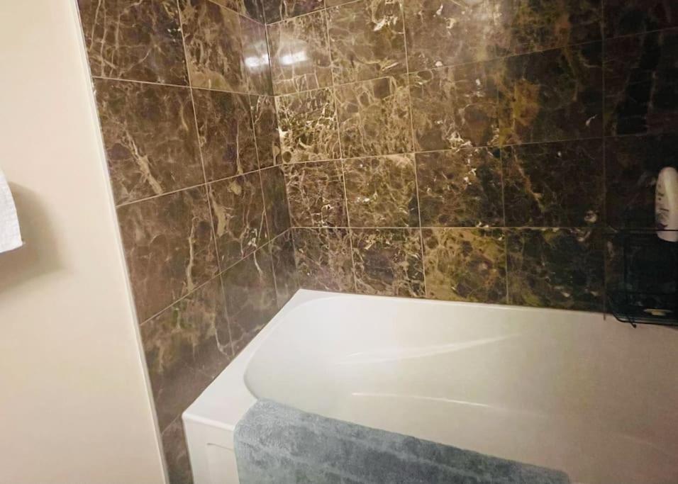 Downtown Suite by UnionStationScotiaArena