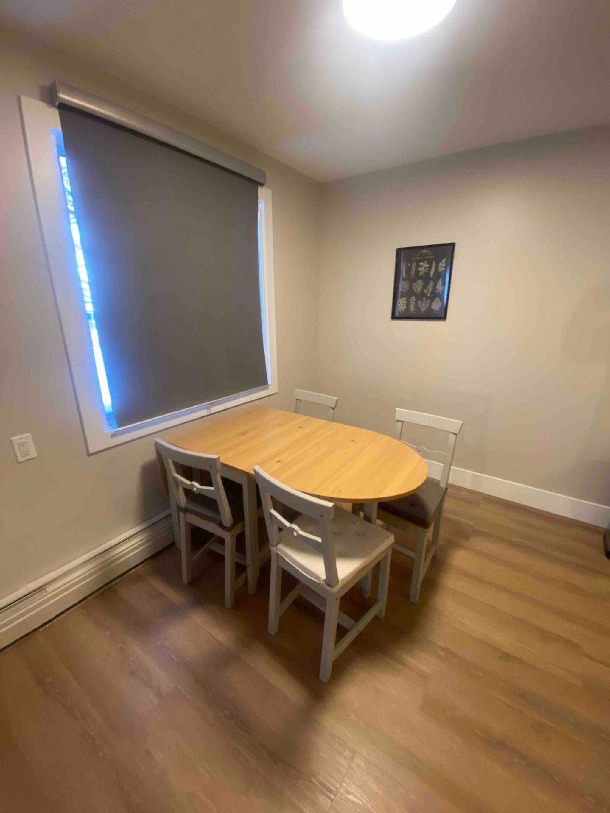 Morden Newly Renovated 1br Flats, Walk To Whyte