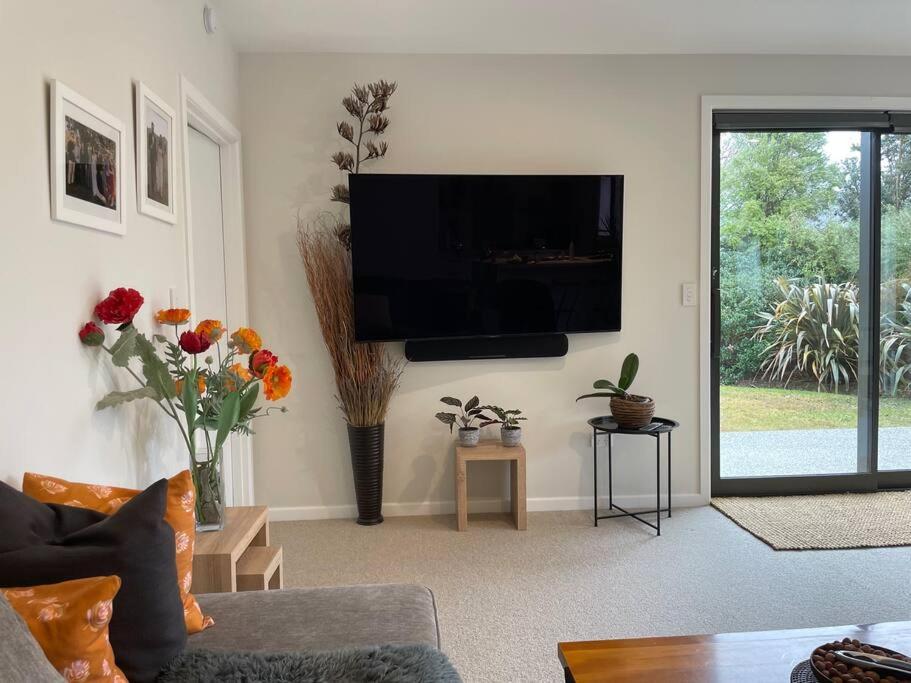 Warm, sun filled apartment