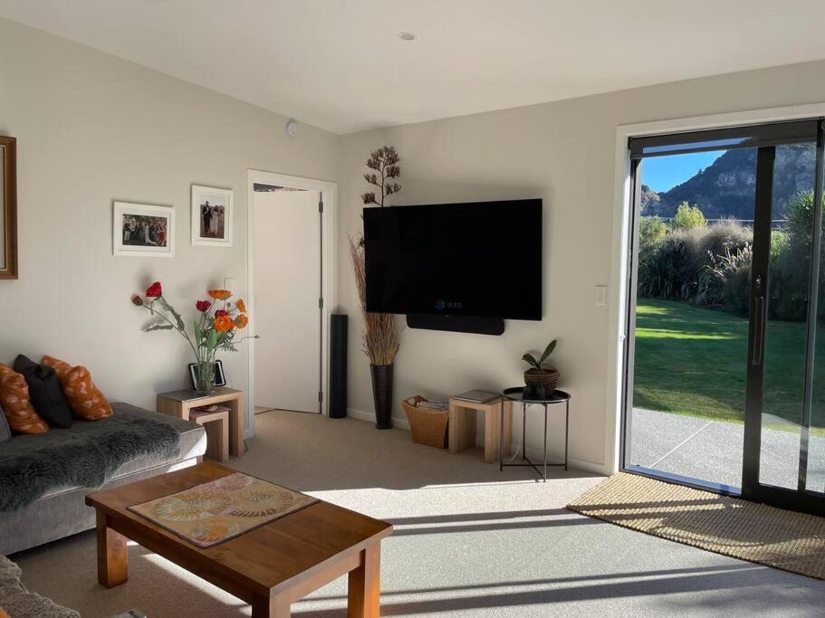 Warm, sun filled apartment