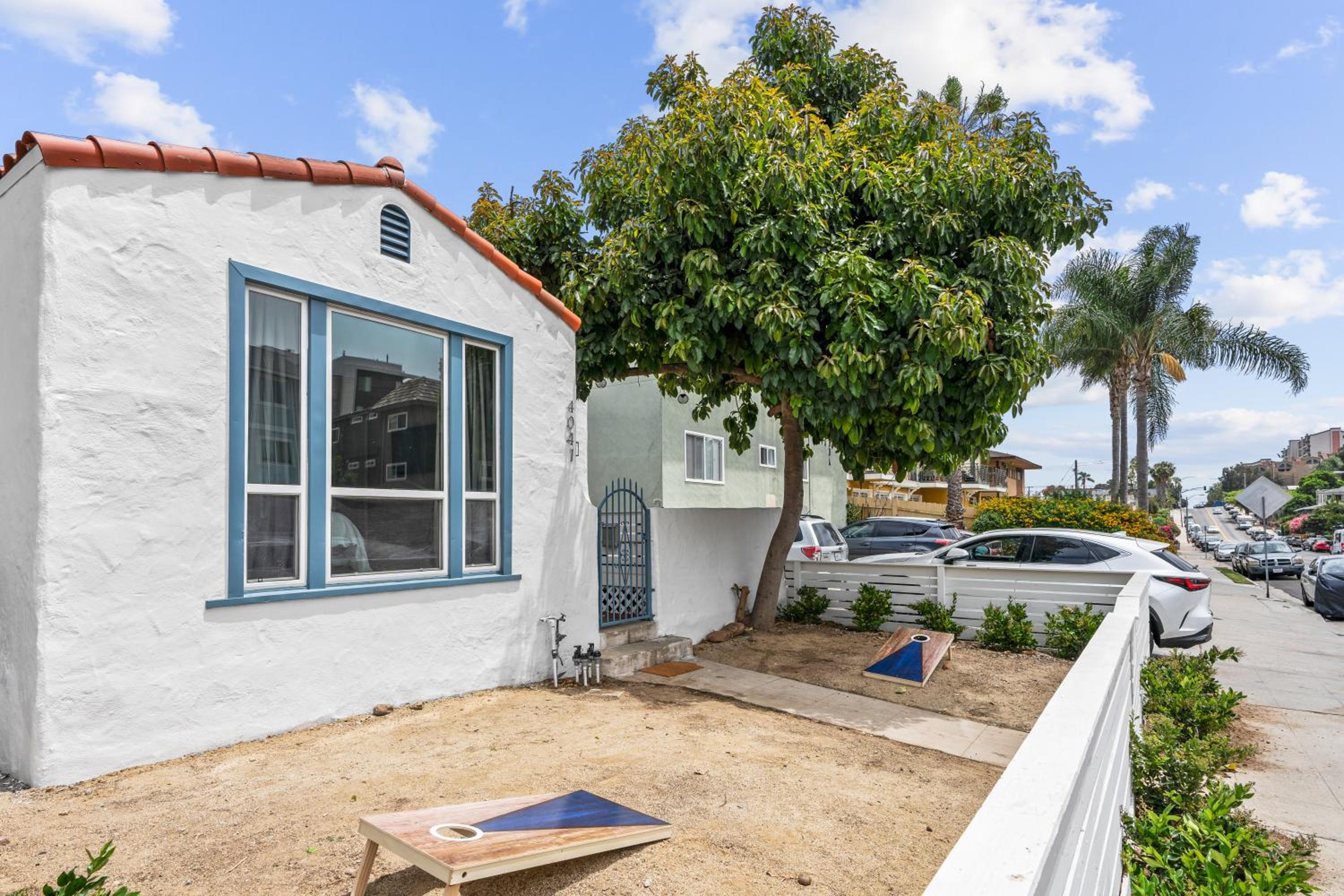 Urban Spanish Bungalow view 3