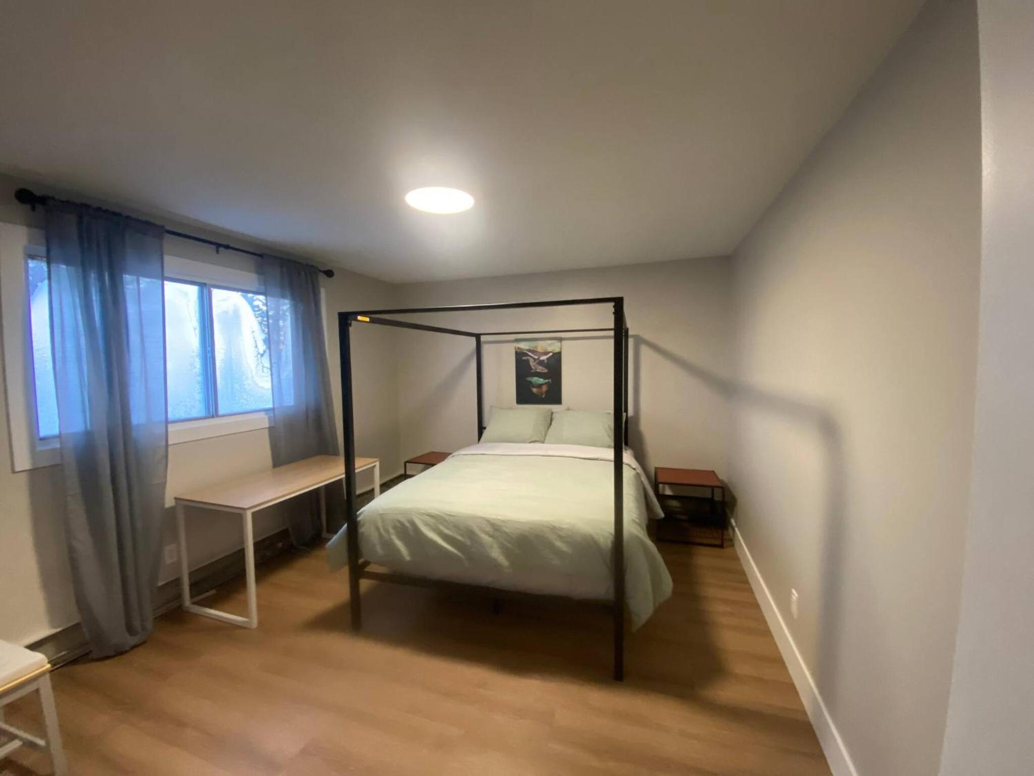 Central 2br Near Unveristy And Whyte Ave