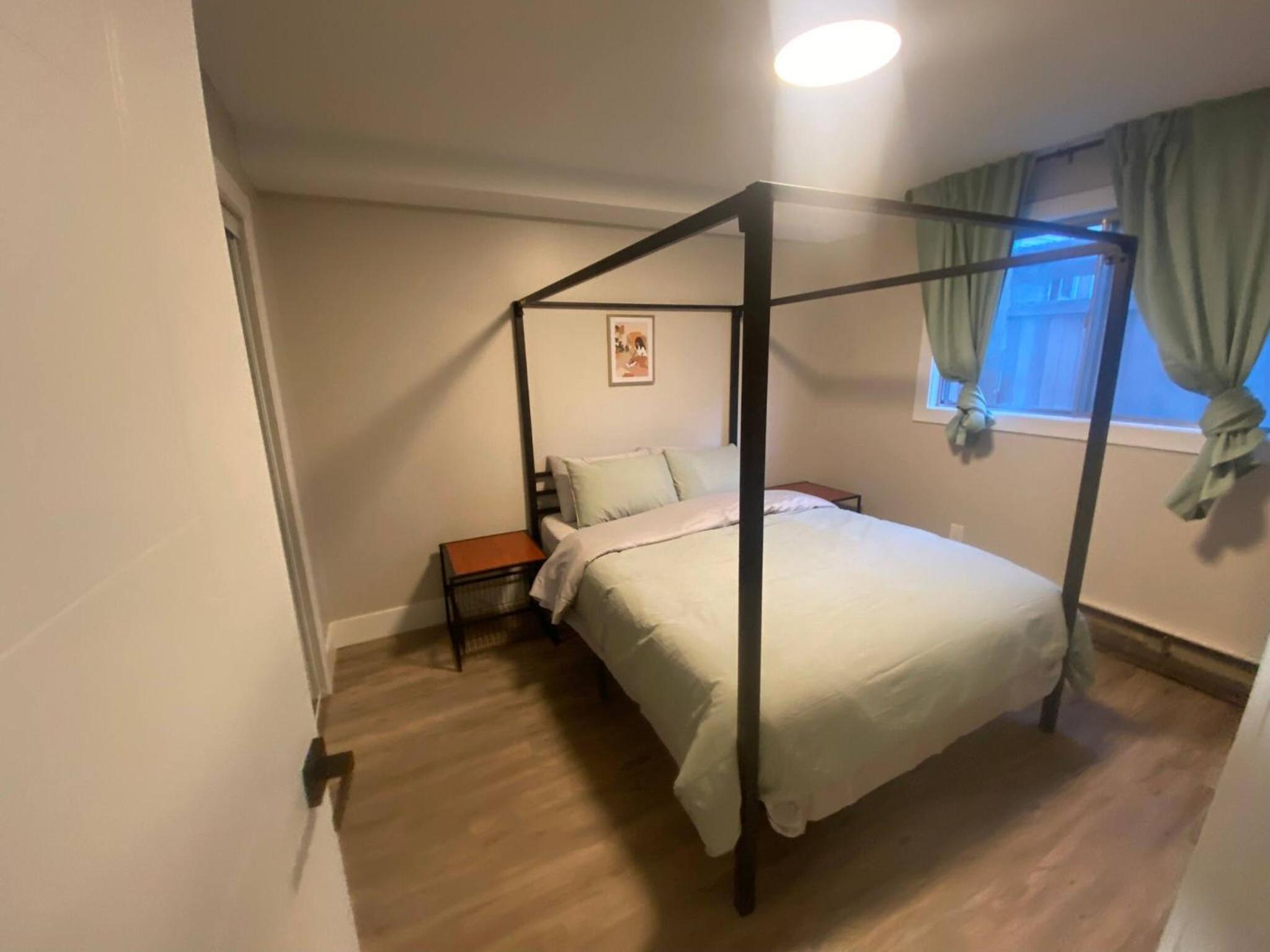 Brand New Modern Flat 2br1ba Whyte And University