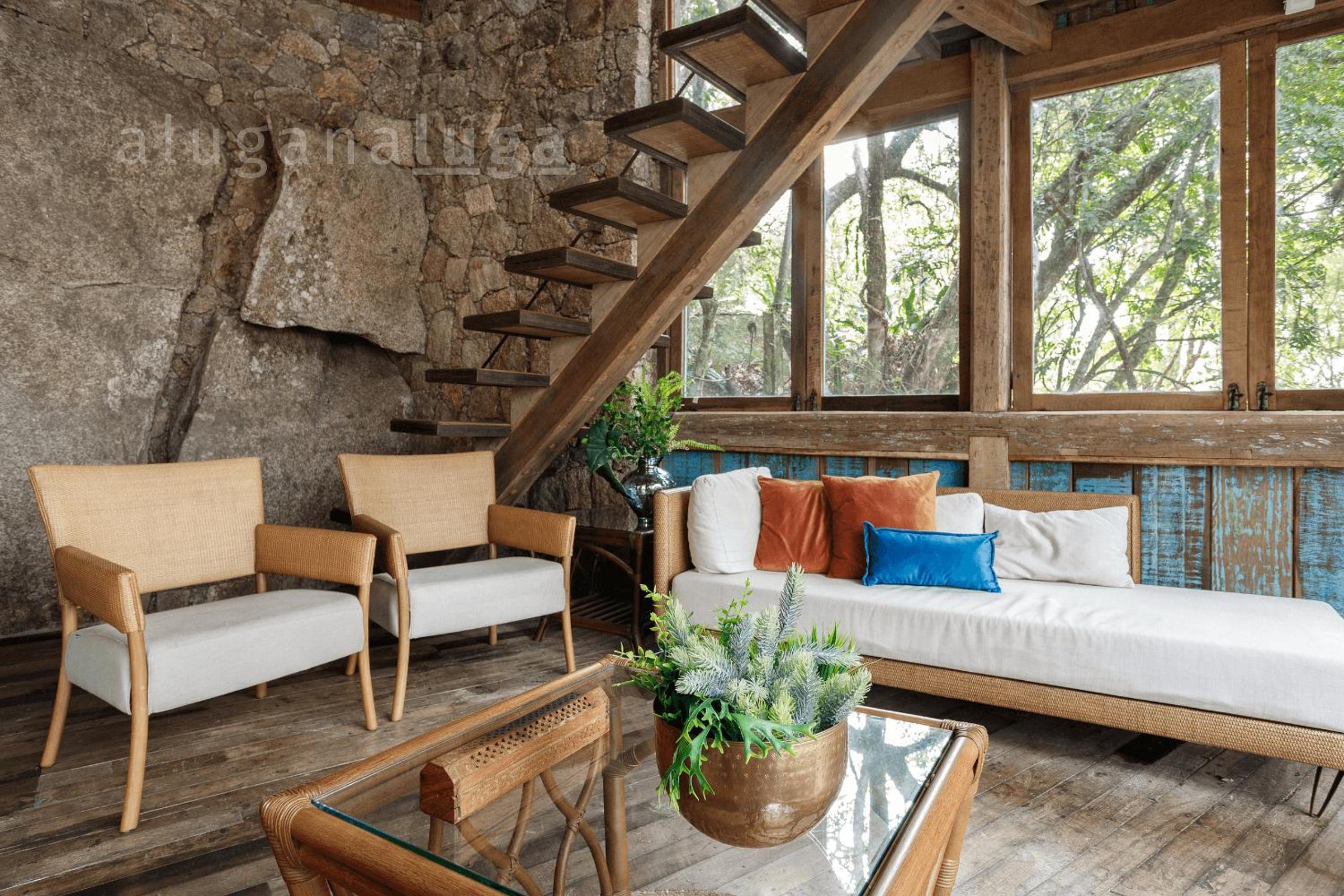 Stone House - Casa incrível na Costa da Lagoa