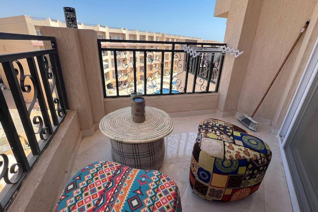 1BR Studio at Selena Bay, private Pools, walk to Beach view 5