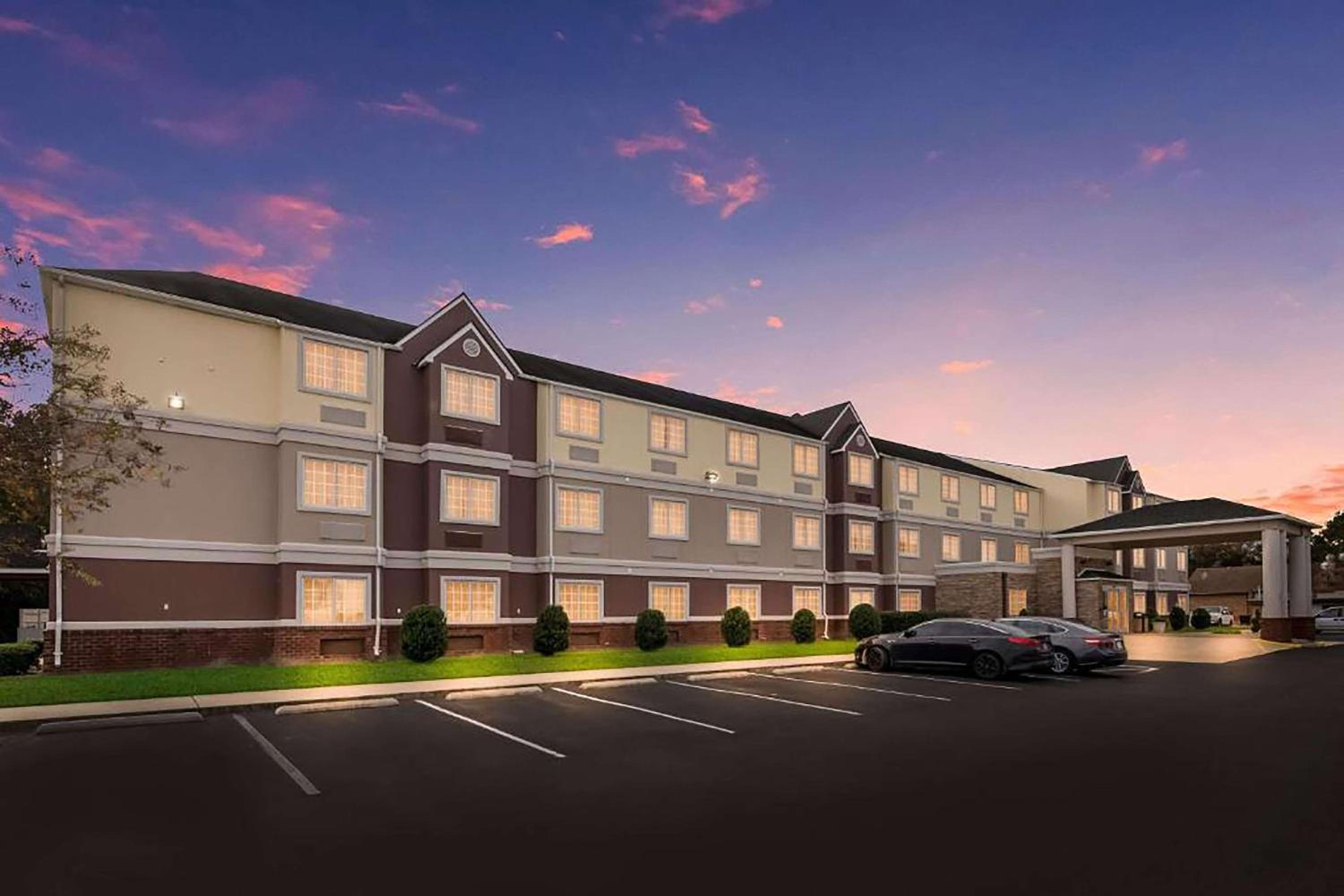 Baymont by Wyndham Elizabeth City