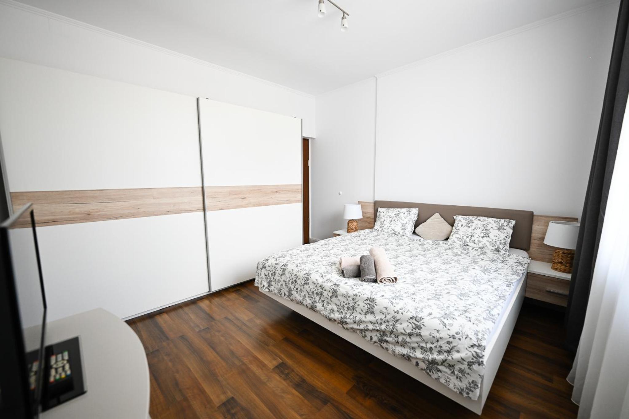 Koryne Apartment