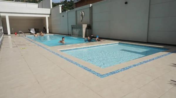 Silver park towers