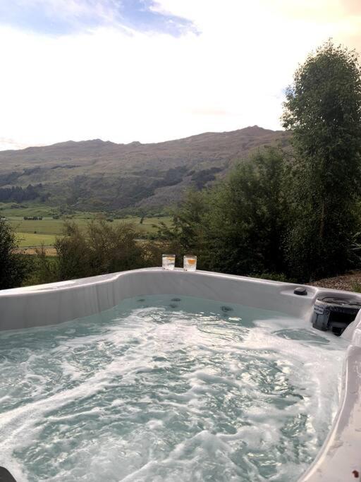 Hotel The Pines Guesthouse - new re-list - Image 1