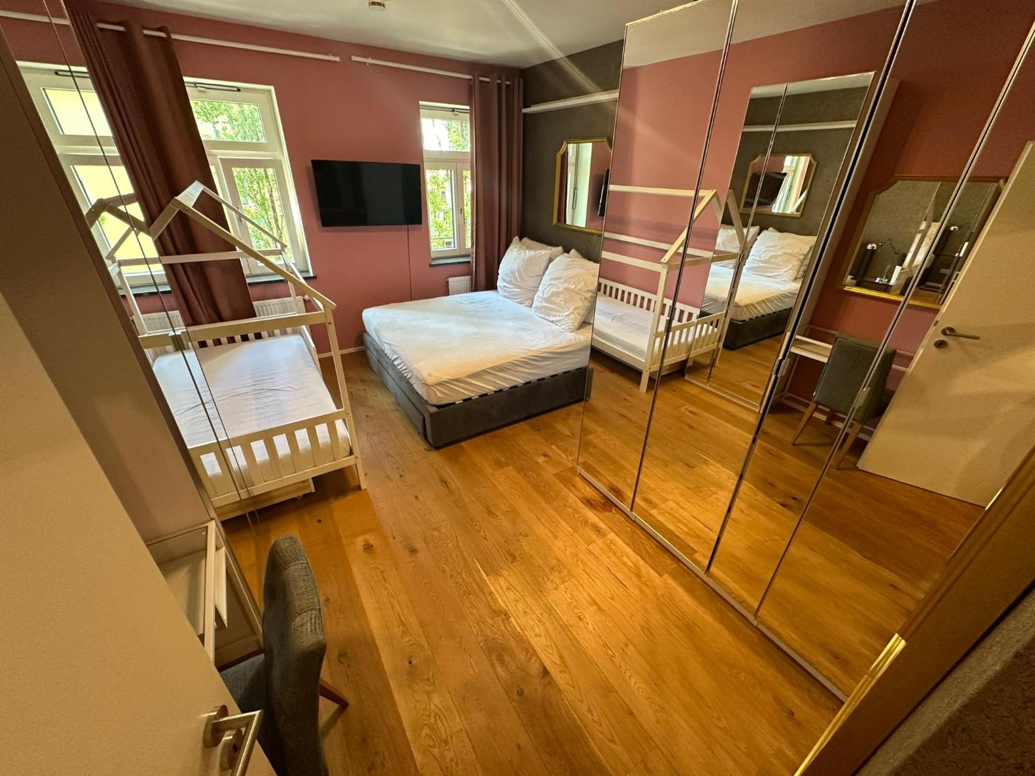 5 min walk from the Oktoberfest - Entire Apartment