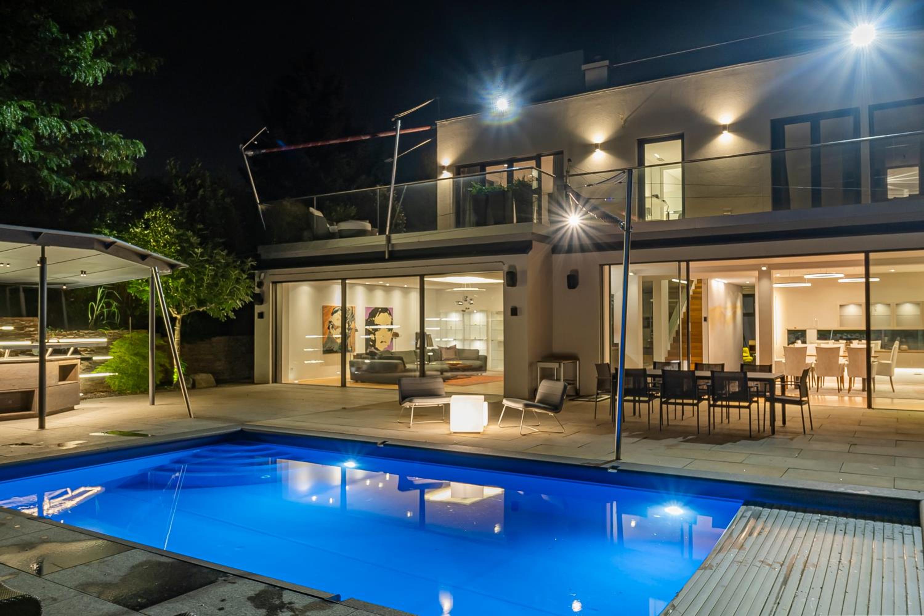 Majestic Poolside Villa with Jacuzzi, Pool, Panoramic Views
