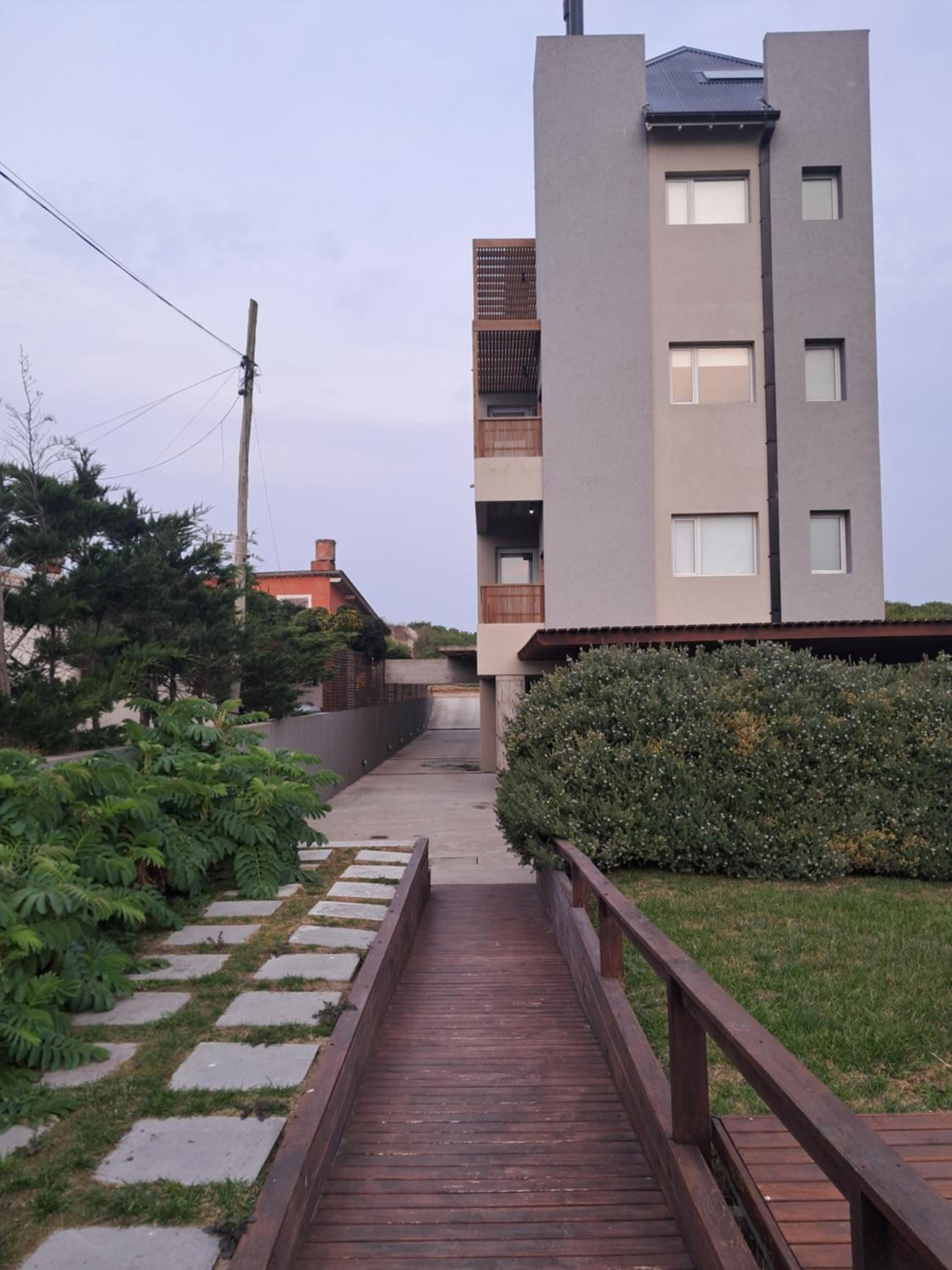 Depto Los Pinos