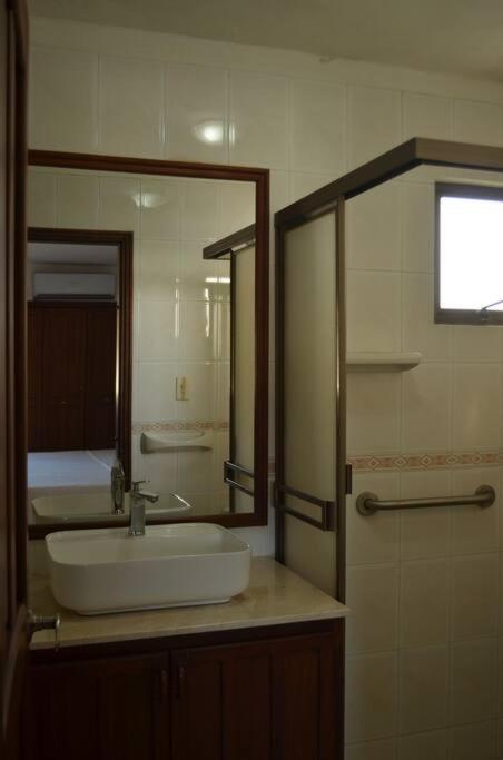 Apartamento con hermosa vista al mar