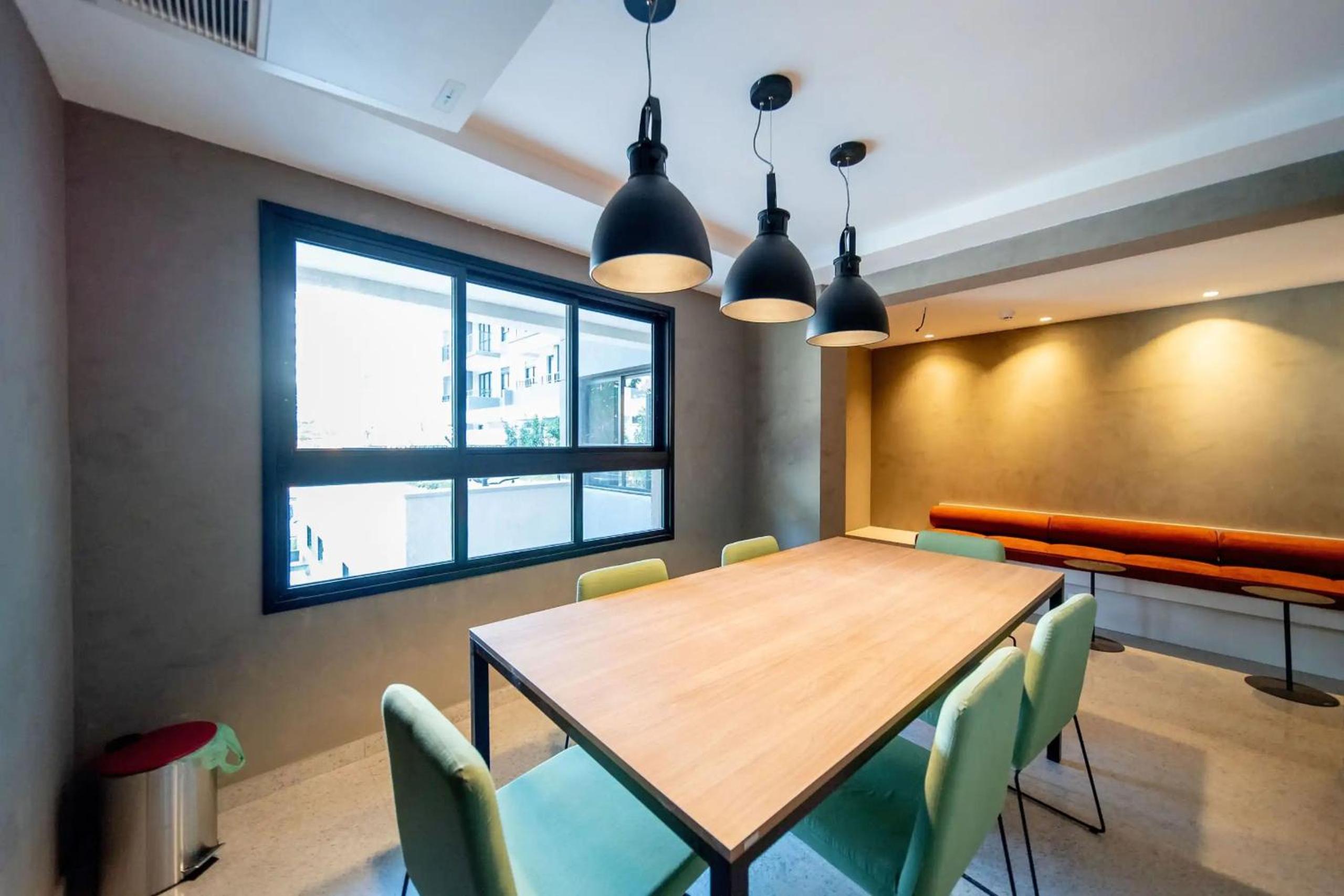 meeting & event spaces