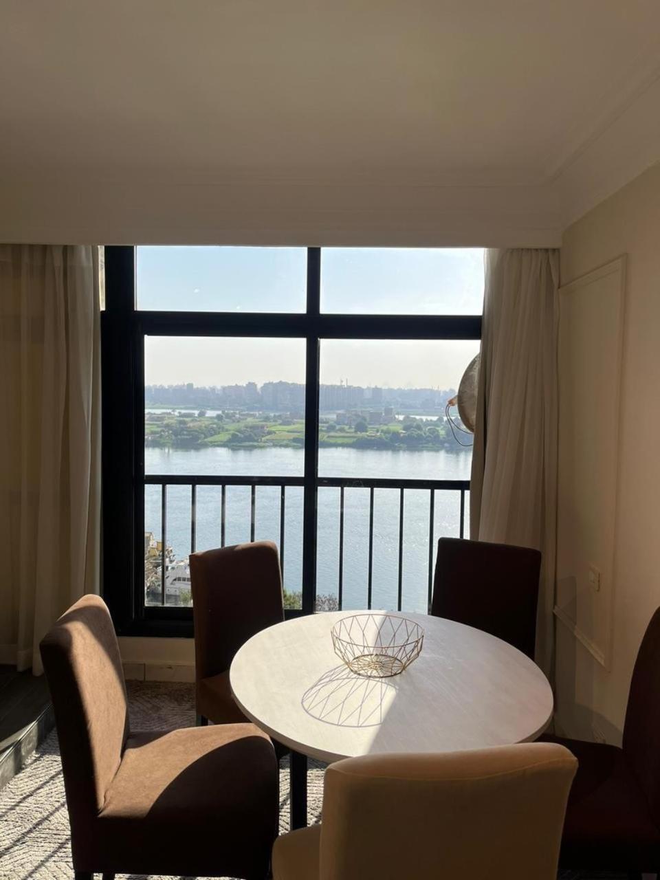 Queen of Nile view