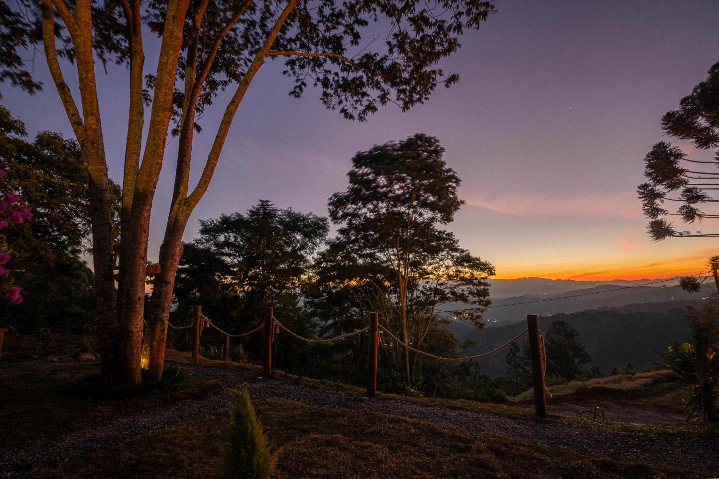 Challet Sunset Hills Campos do Jordão