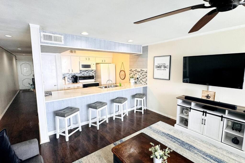Modern Waterfront Gem with Breathtaking water views view 2