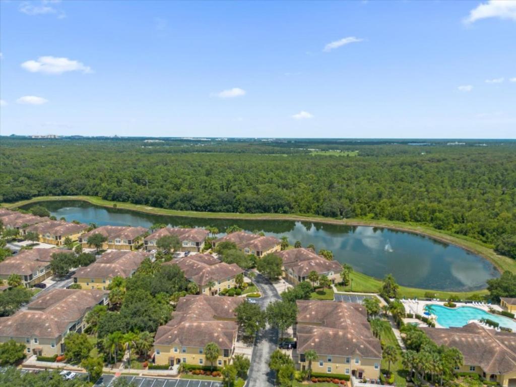 3 Bedrooms 2 Bathrooms Oakwater Resort 7528 PW