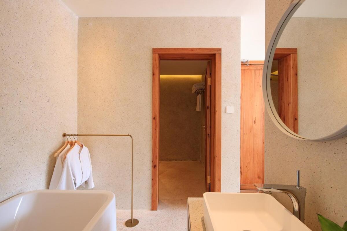 Hangzhou Moju Boutique Guesthouse at the West Lake