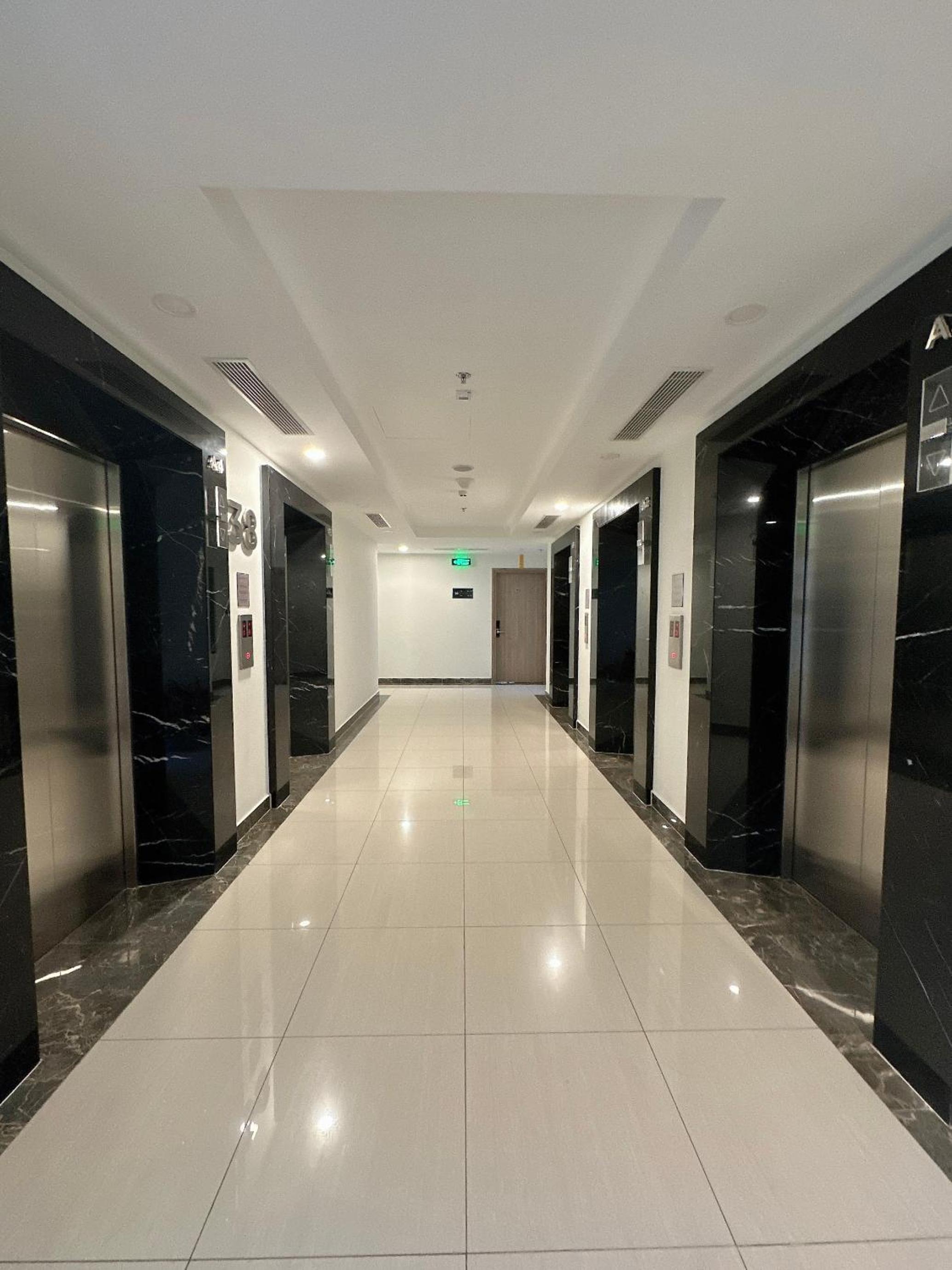 Căn hộ Studio tại Vinsmart có Máy chiếu