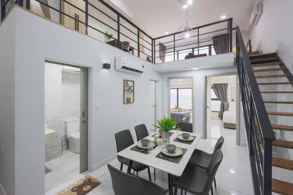 Arte Cheras Duplex 3BR Oasis MRT, Lotus, Shops