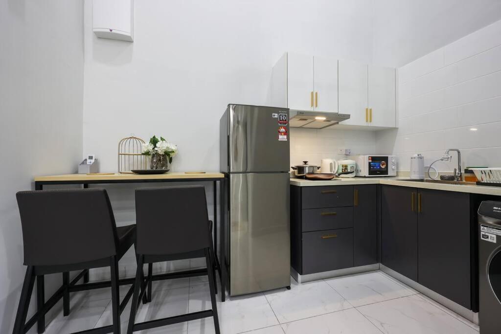 Arte Cheras Duplex 3BR Oasis MRT, Lotus, Shops