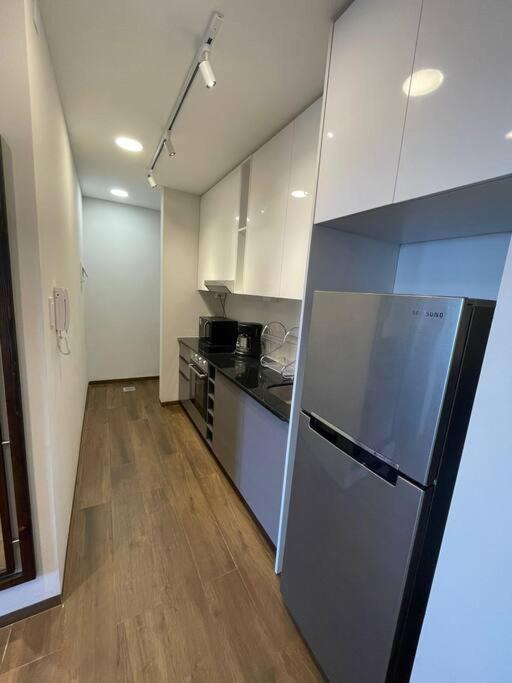Equipetrol Depto 1 Dorm piso 12