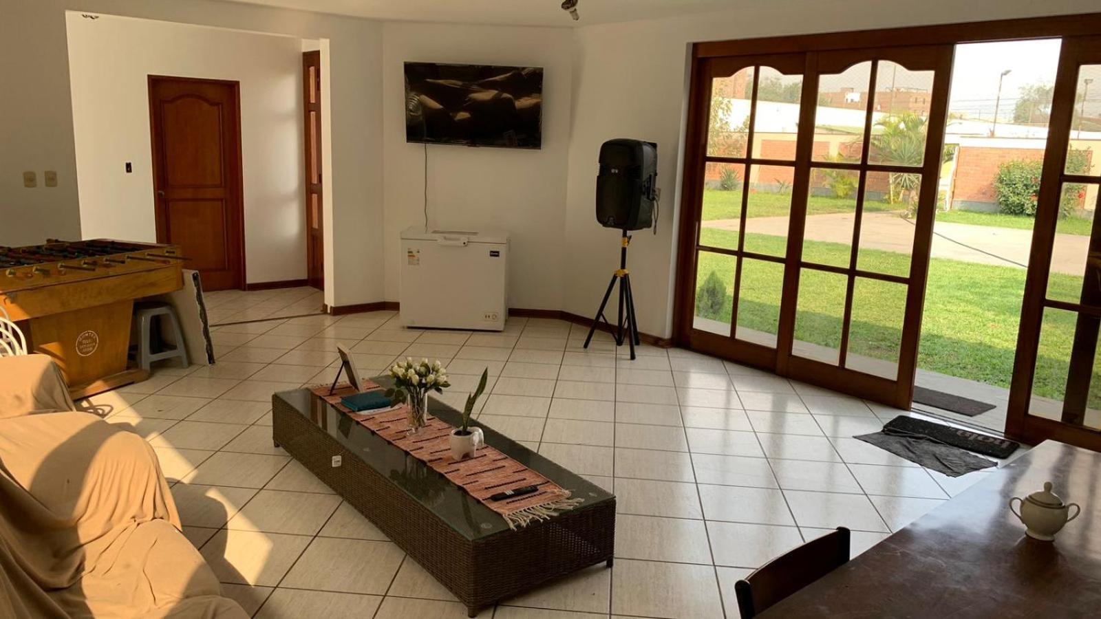Casa Grande de Campo en Huachipa