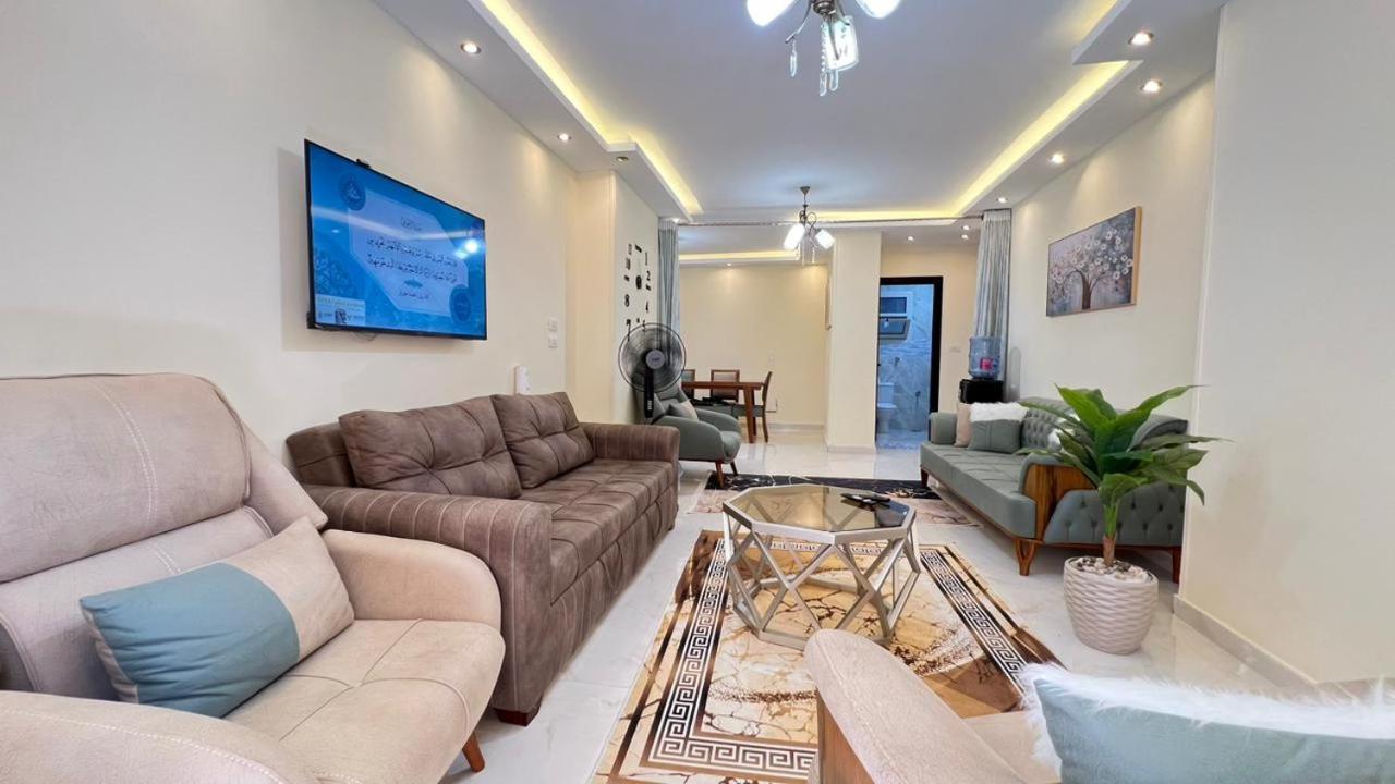 Alexandria Apartment Best Vacation Group Families or Elderly people only