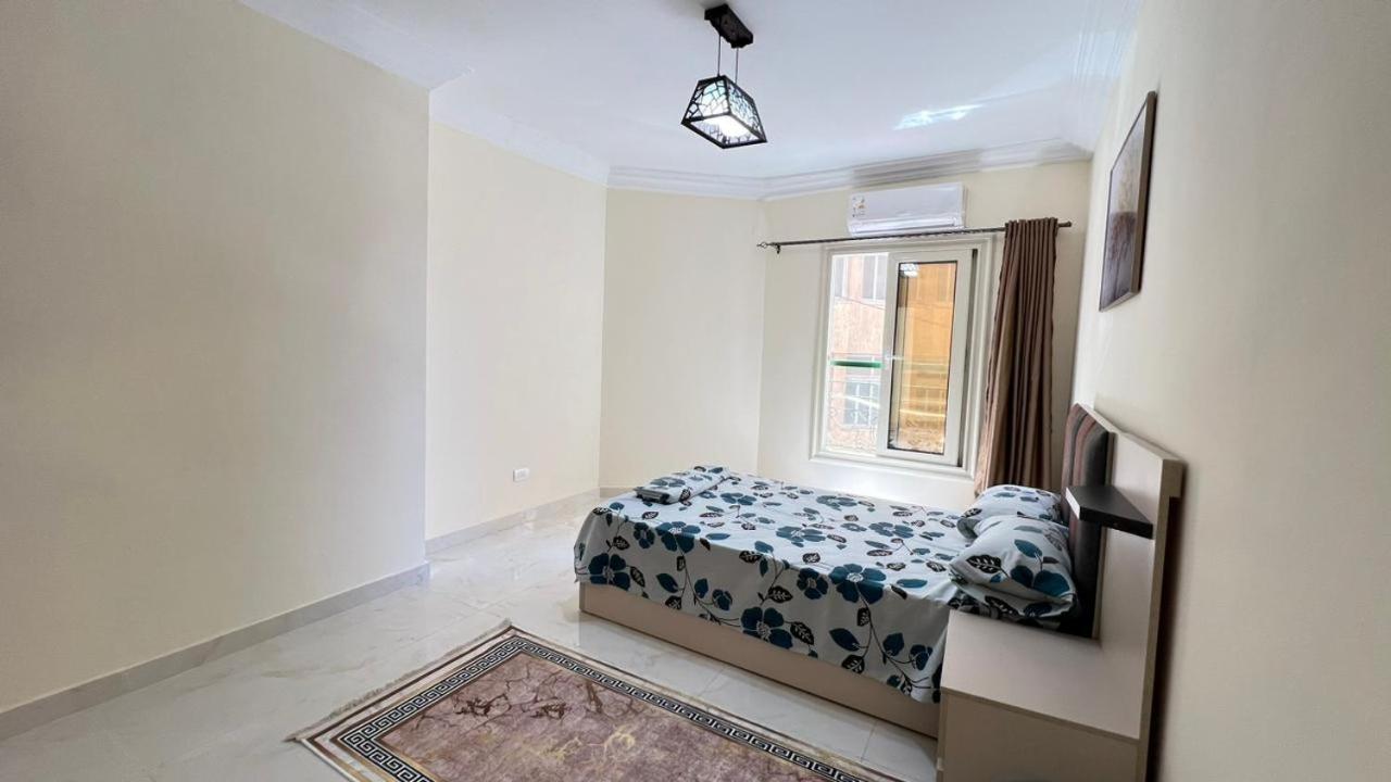 Alexandria Apartment Best Vacation Group Families or Elderly people only