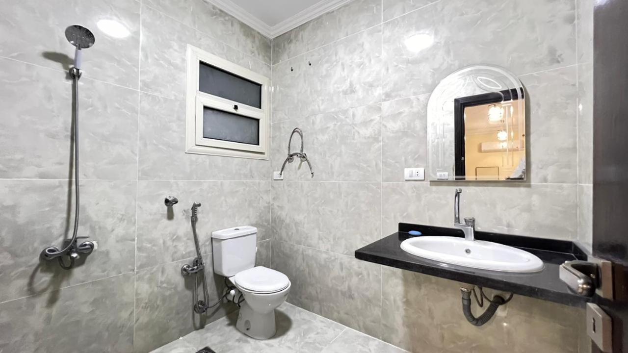 Alexandria Apartment Best Vacation Group Families or Elderly people only