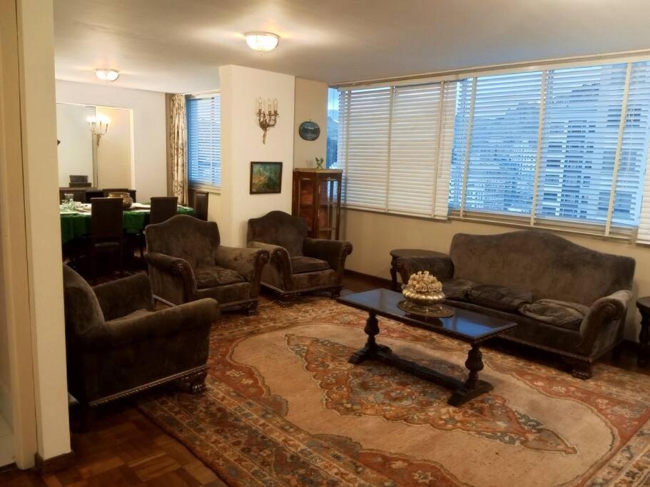 Big and fully equipped Classical Retreat