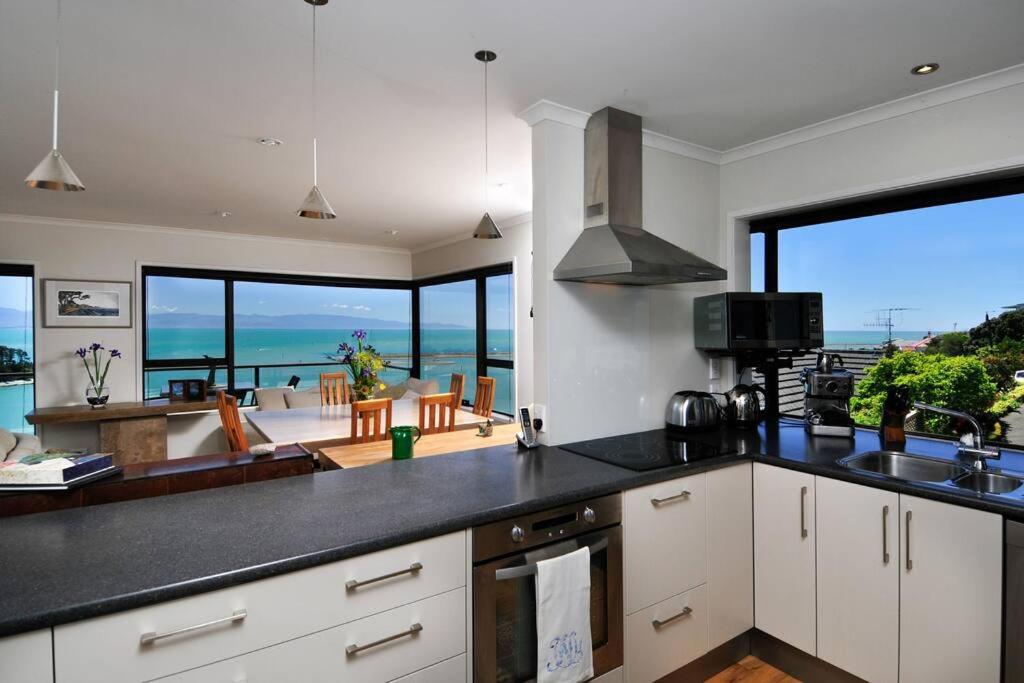 Ocean Dreaming - Nelson Waterfront view 4