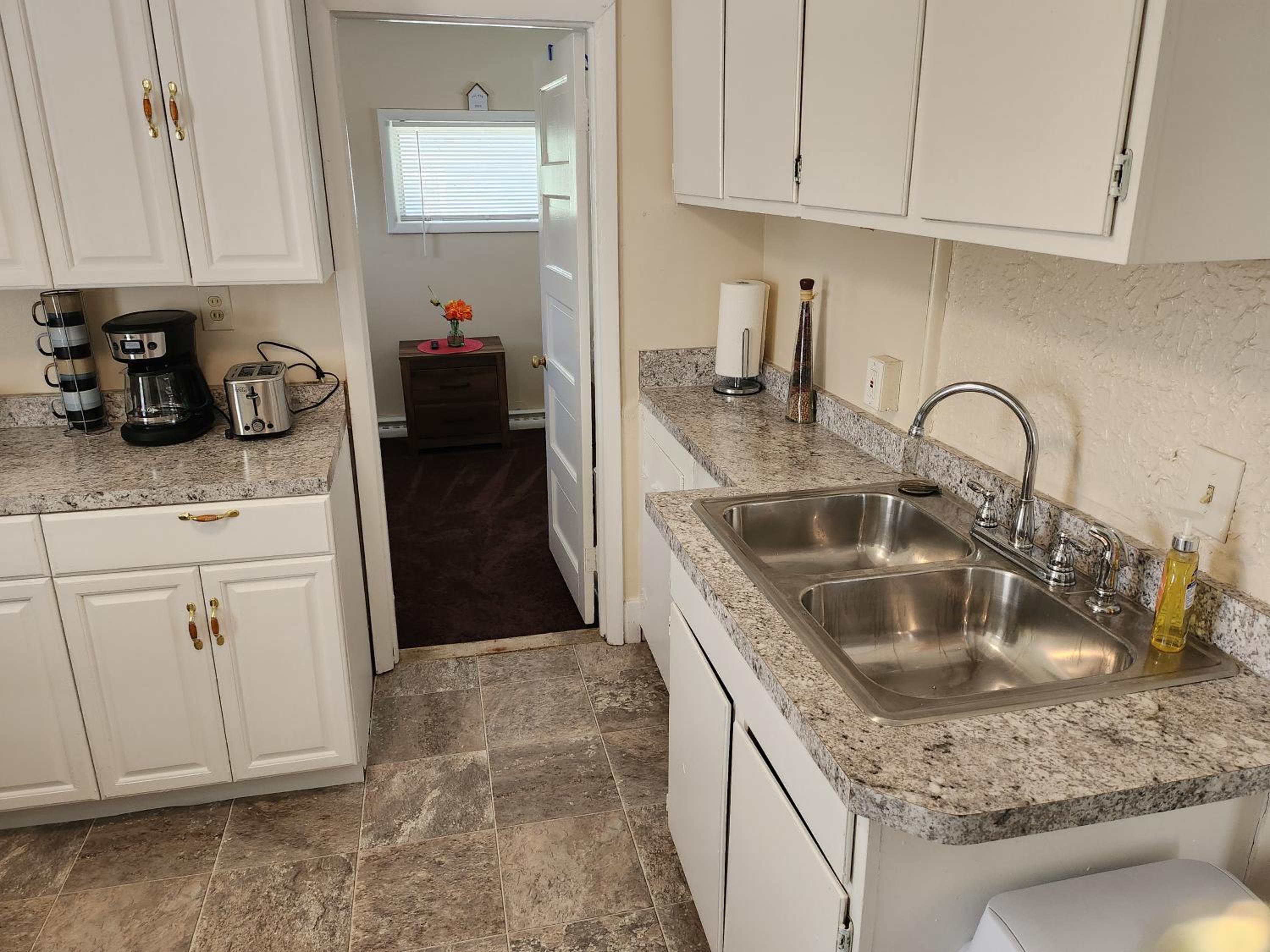 Magnolia APT 2 view 4