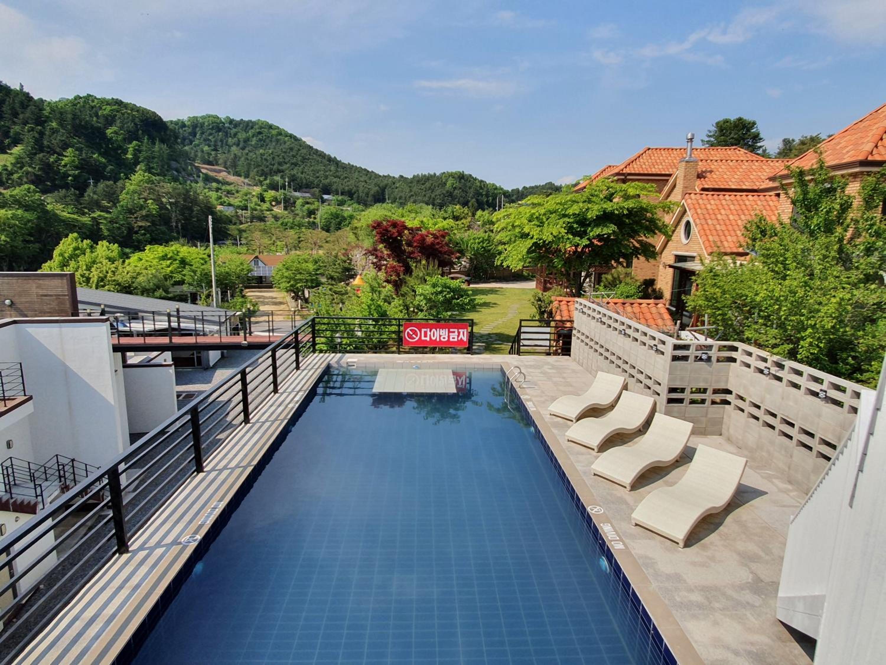 Gapyeong Kume Pension