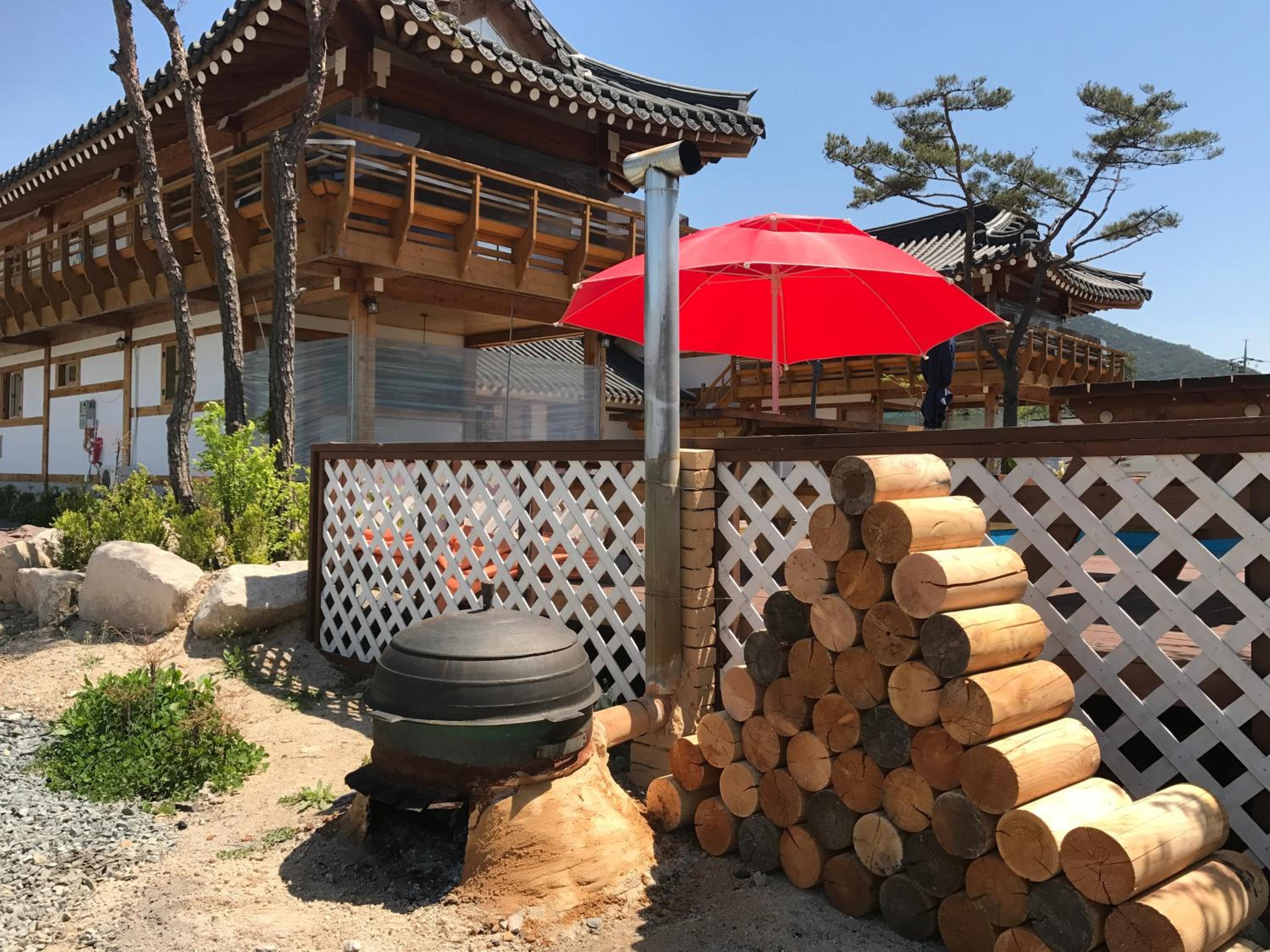 Gyeongju Seonamsan Hanok Stay