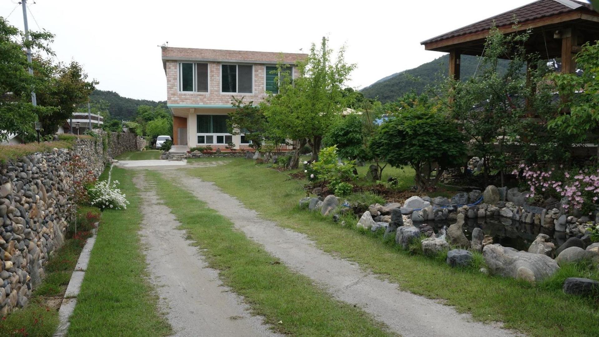 Buan sukranjeong pension