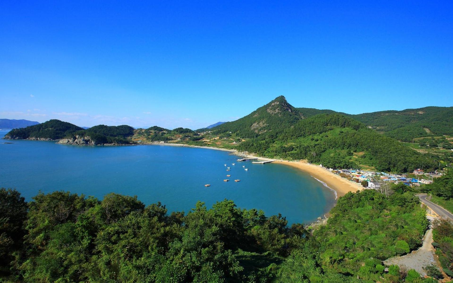 Namhae Elnido Pension view 4