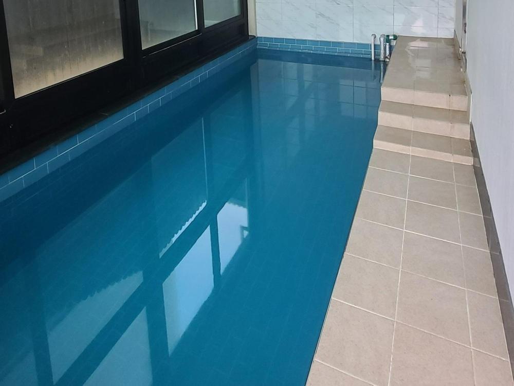 The Mare Pool Villa Pension