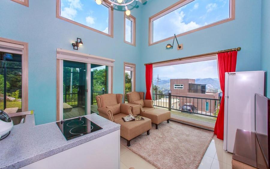 Gapyeong Reve Pension view 4