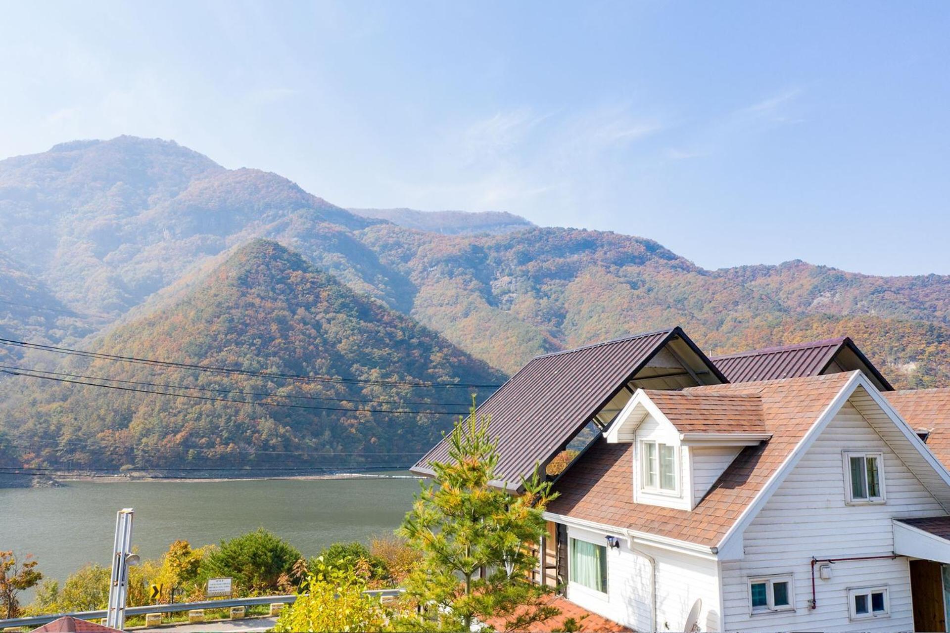 Moojoo Jeonmangdae Pension view 4