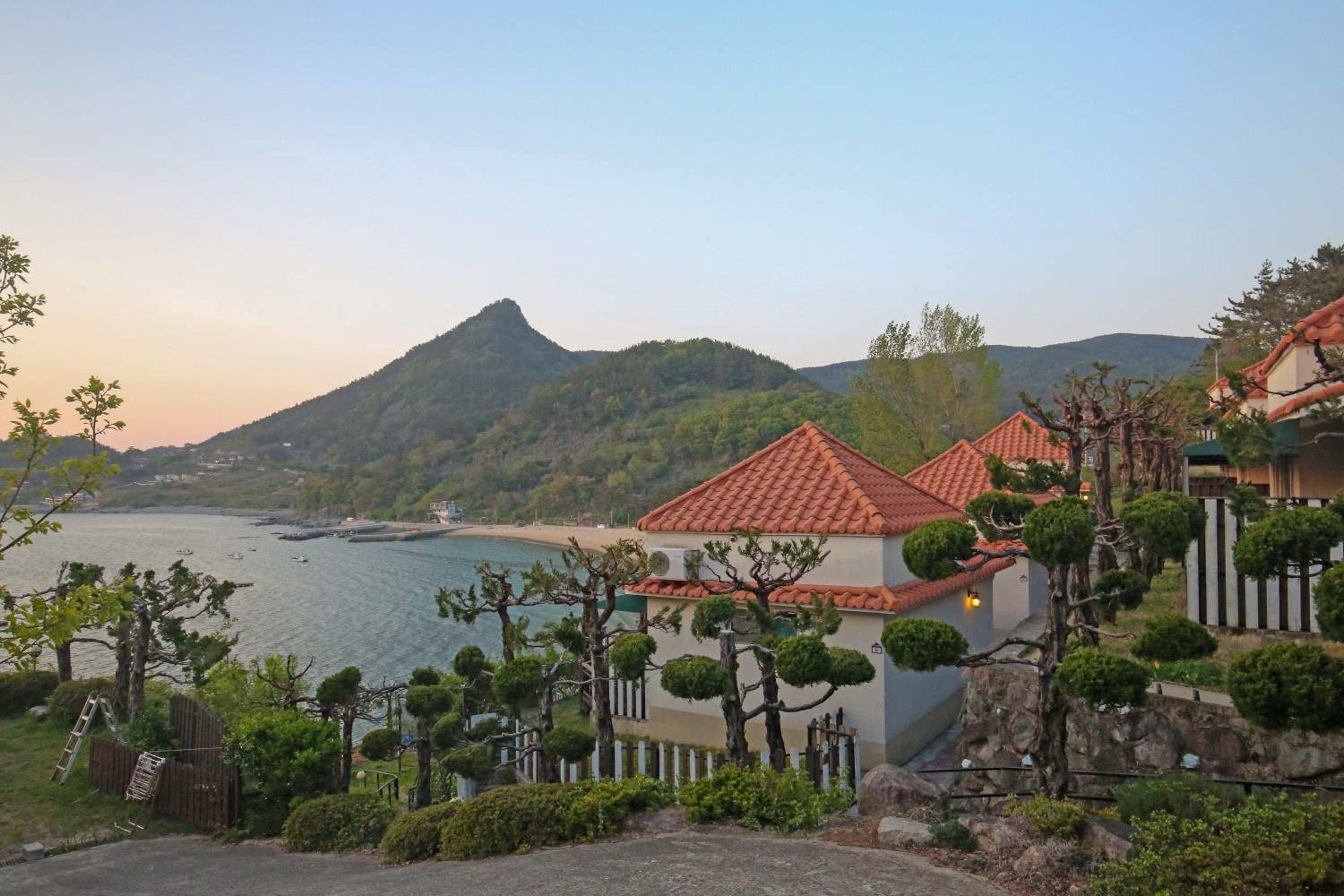 namhe acro pension view 3
