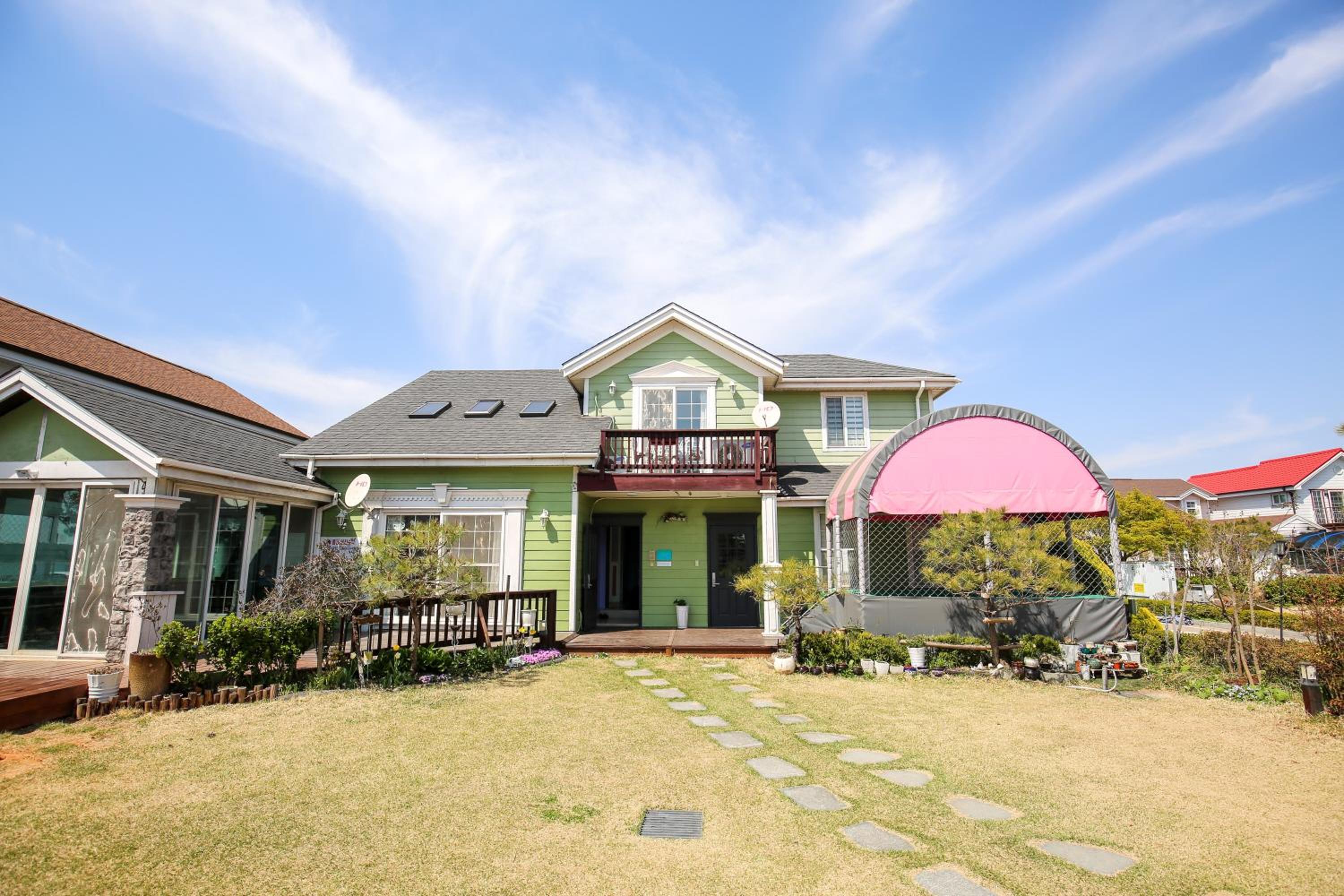 Daebudo polaris pension view 5