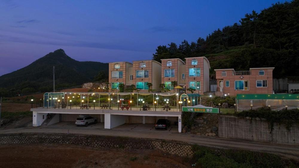 Namhae Healing Time Pension