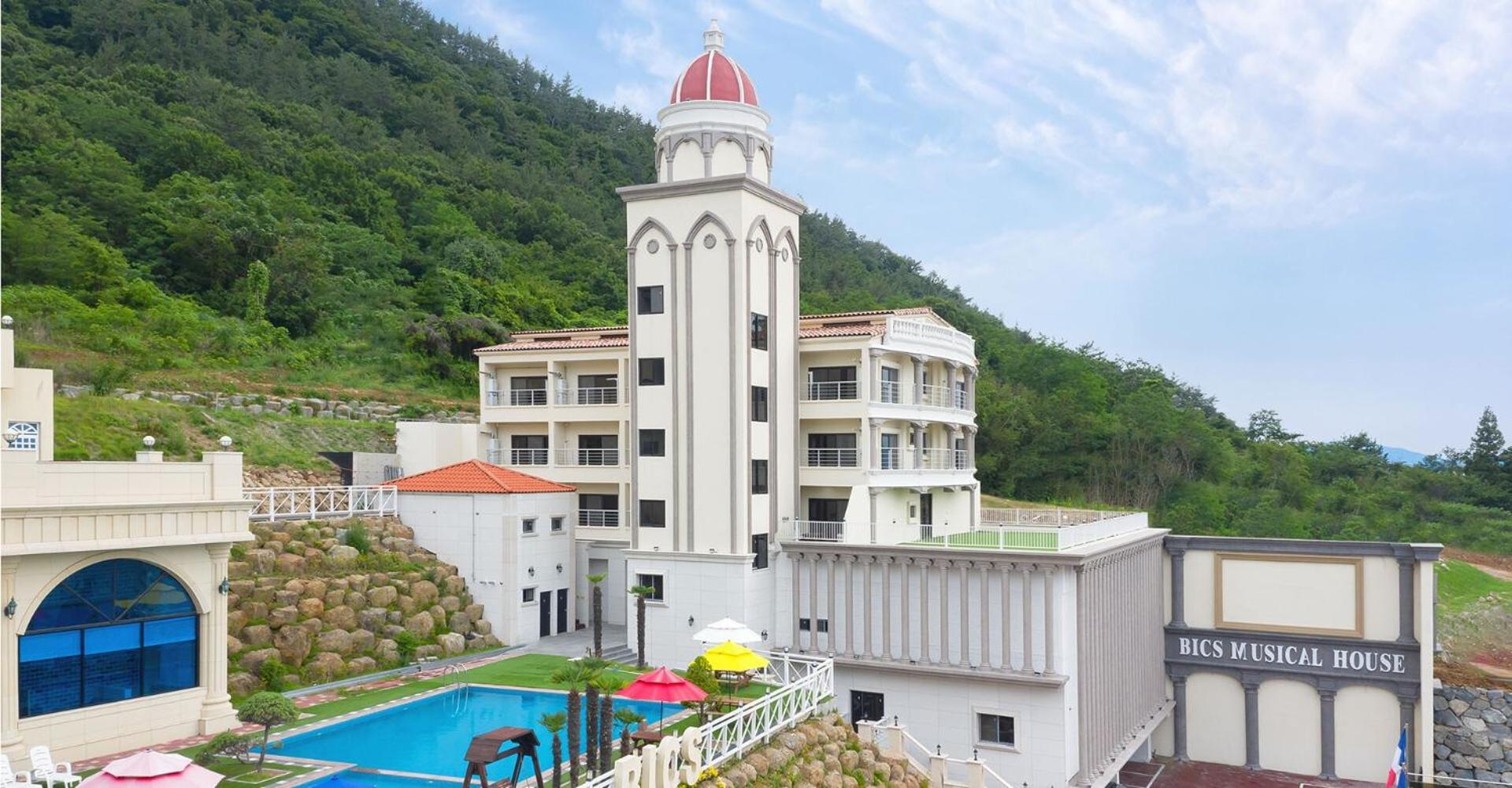 Yeosu Musical House view 4