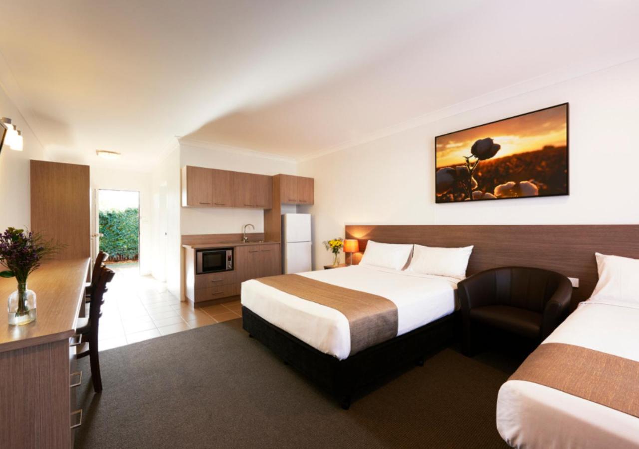 Adelong Motel