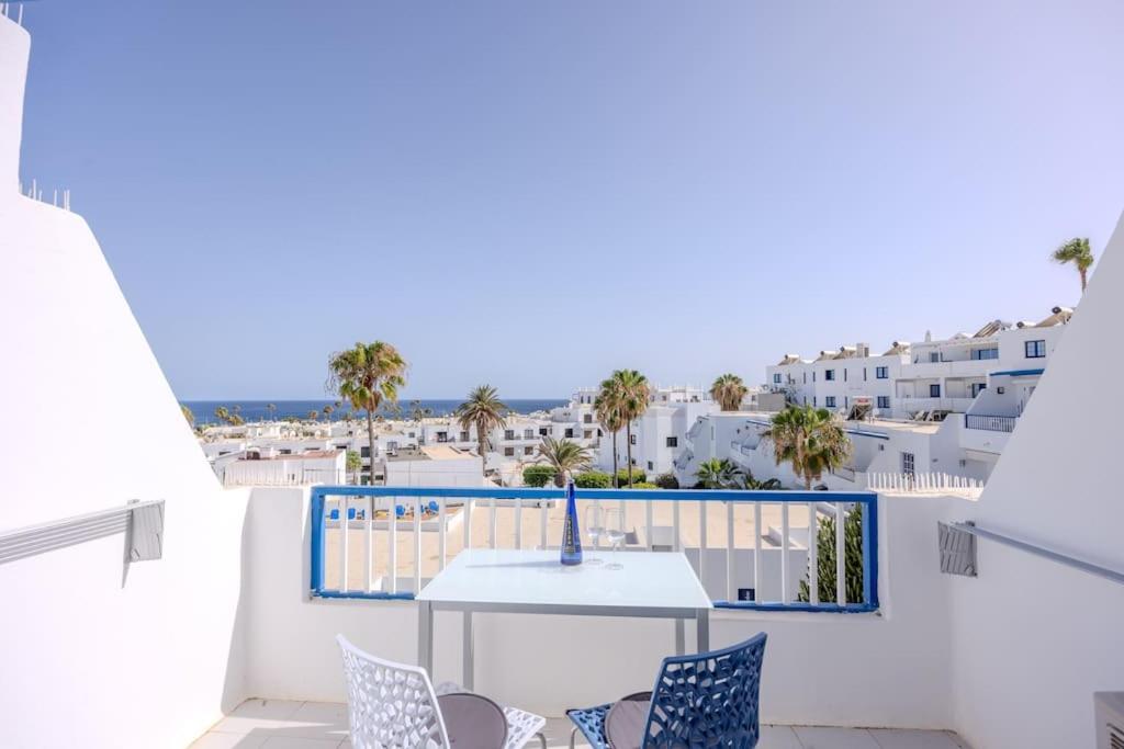 Atalaya 2 Sea View - Puerto del Carmen photo 2
