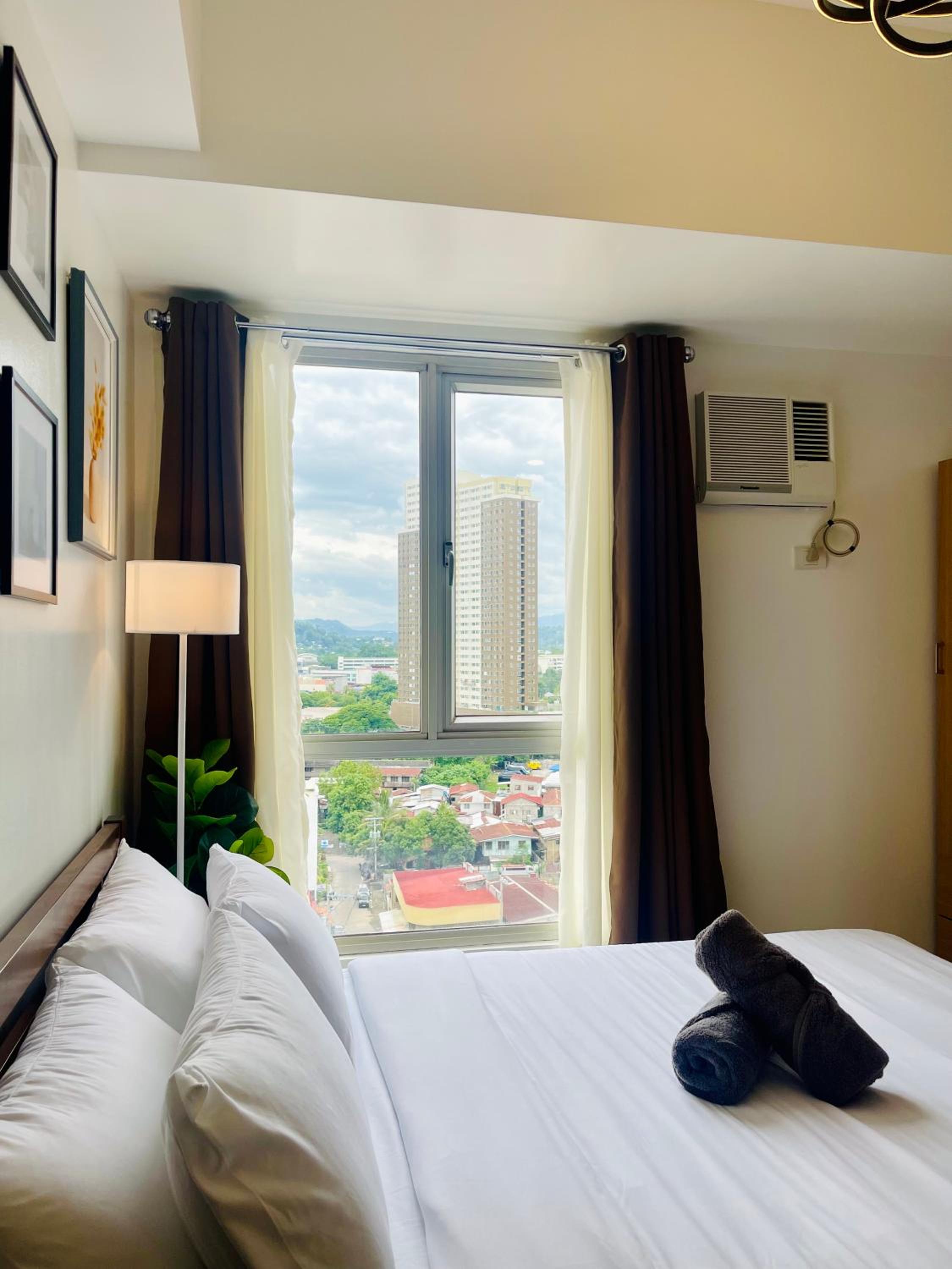Peaceful Studio Unit at Centrio Tower beside Ayala Mall