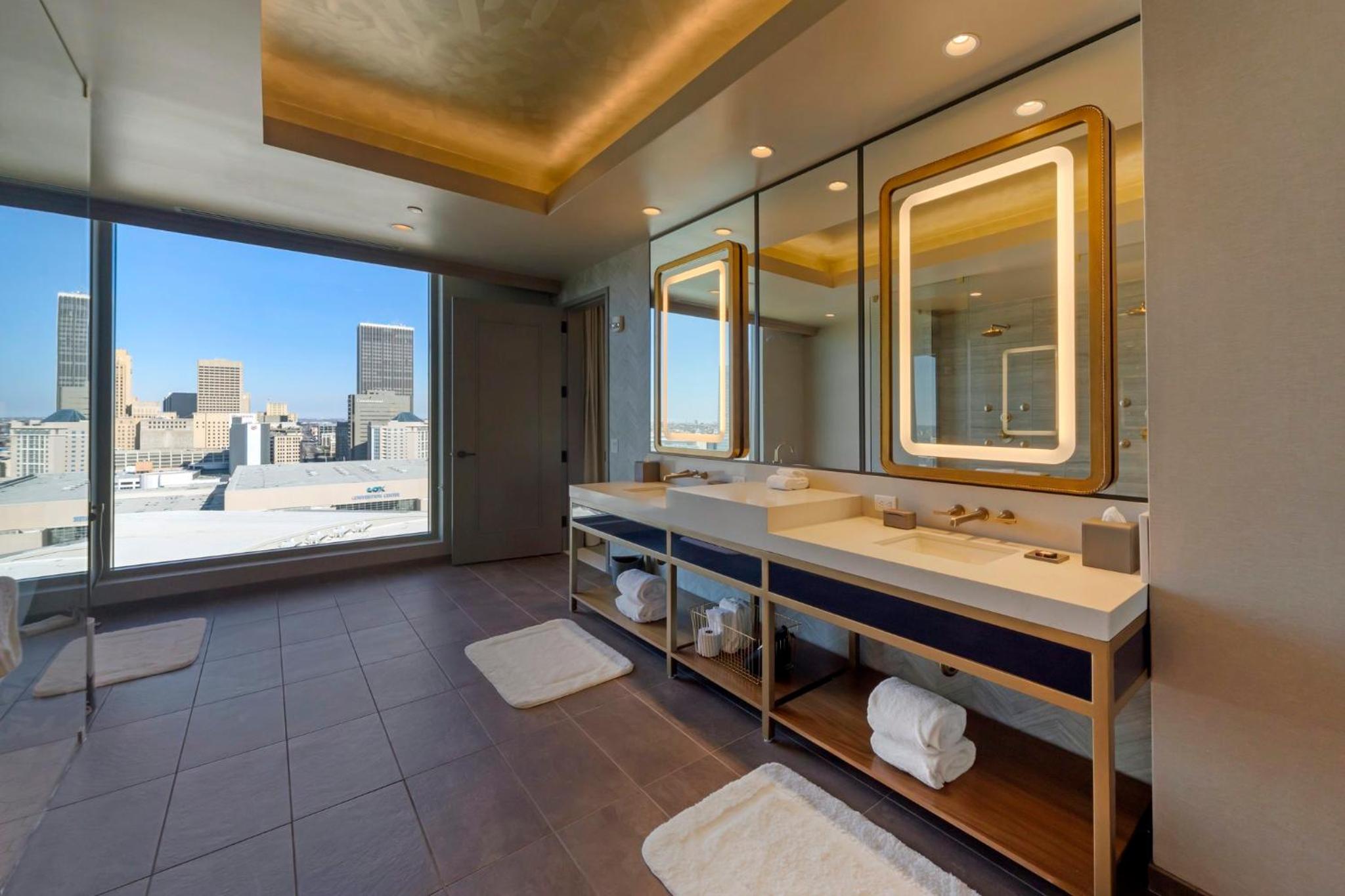 Oklahoma City Vacations - Omni Oklahoma City Hotel - Property Image 48