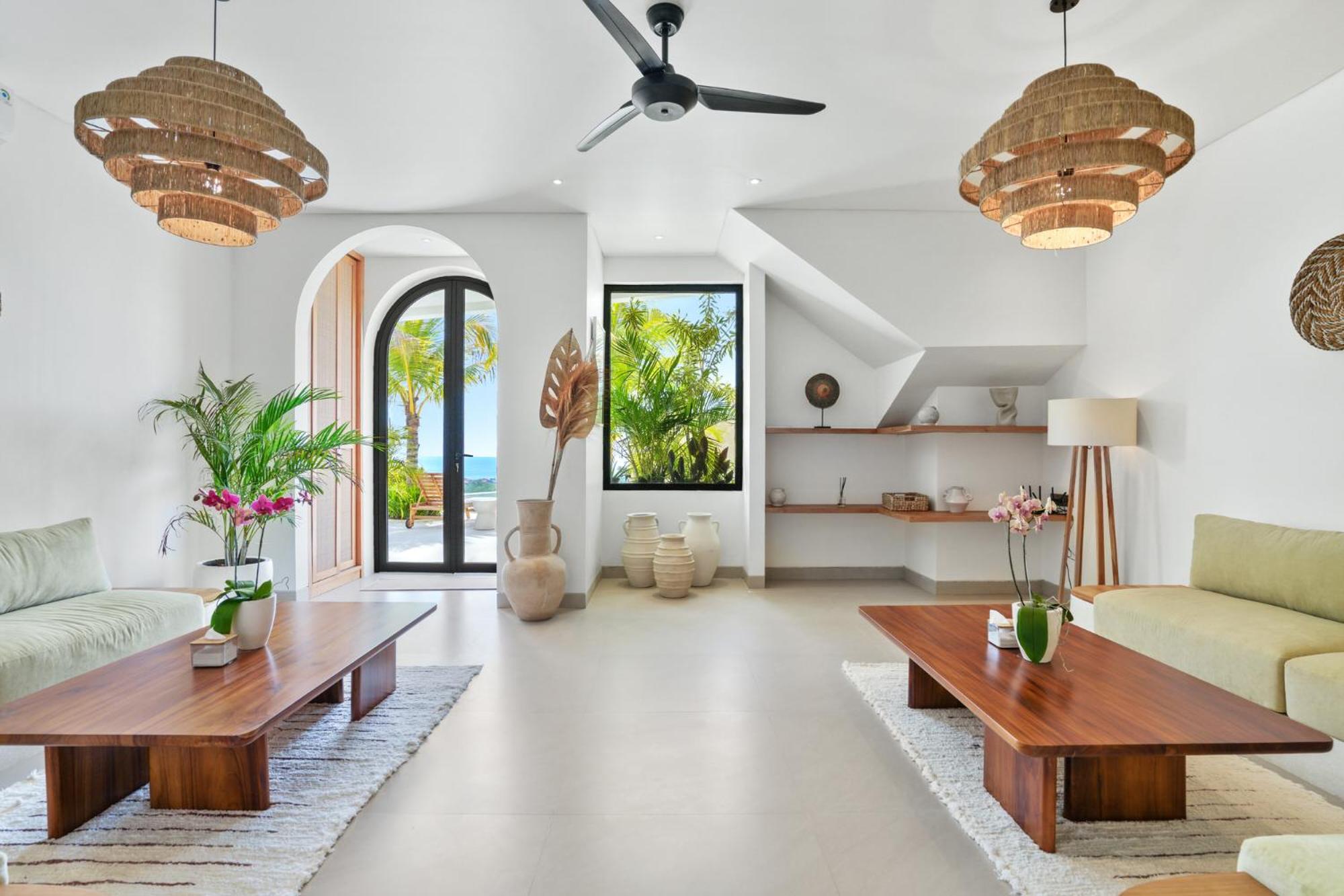 Castle Lunita top ocean view villa of Uluwatu